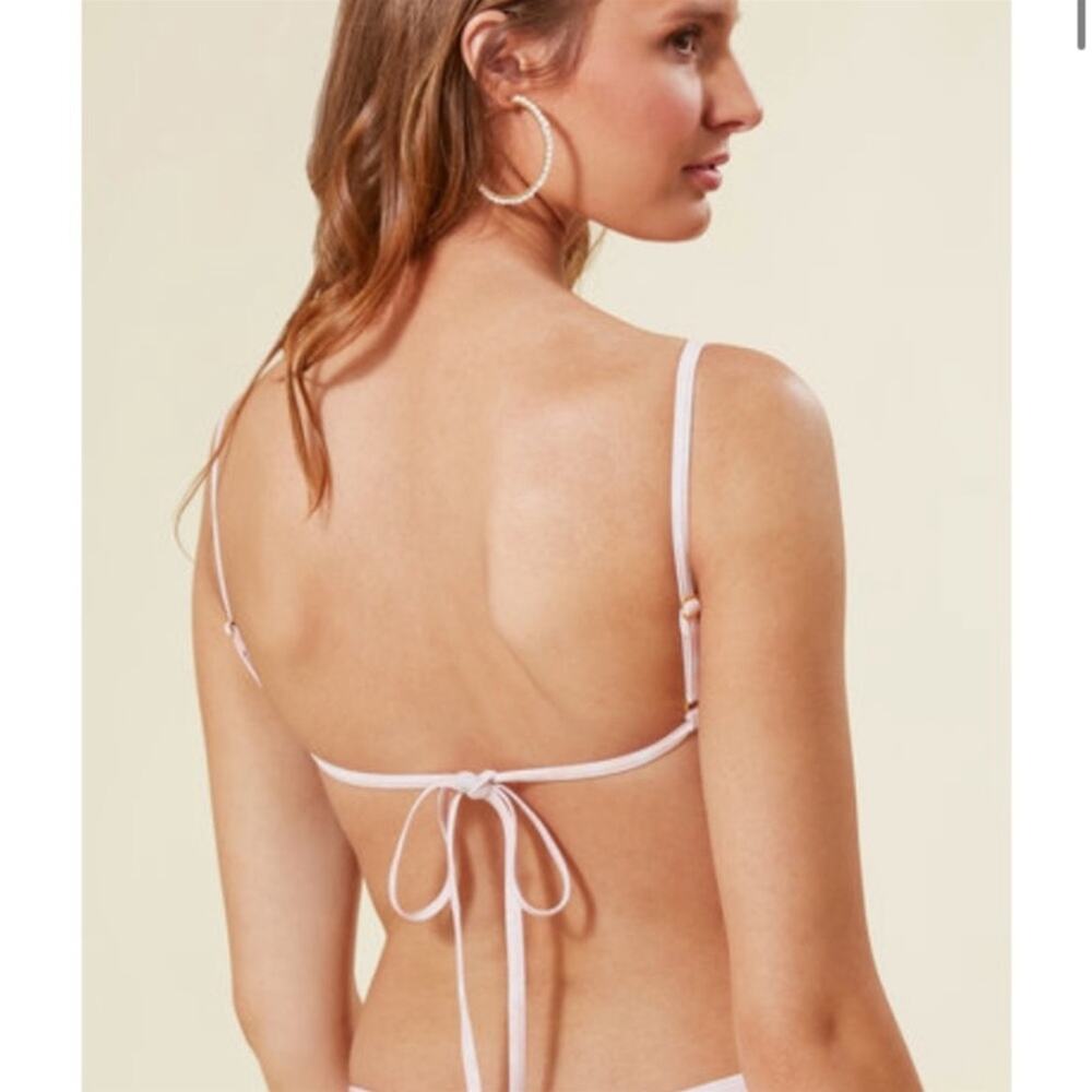 NWOT WeWoreWhat Leigh Dusty Light Pink Abstract Marble Bikini Top XS - Picture 3 of 6